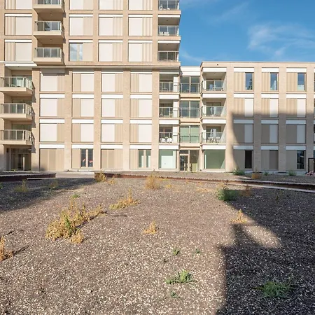 Apartment Modern 2bedroom W Balcony Near The Ostende