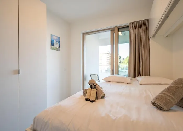 Appartement Modern 2bedroom W Balcony Near The *